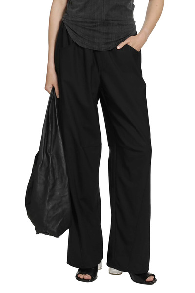  Elastic Waist Pants 