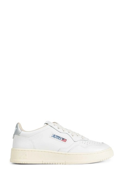  Medalist Low Sneakers 