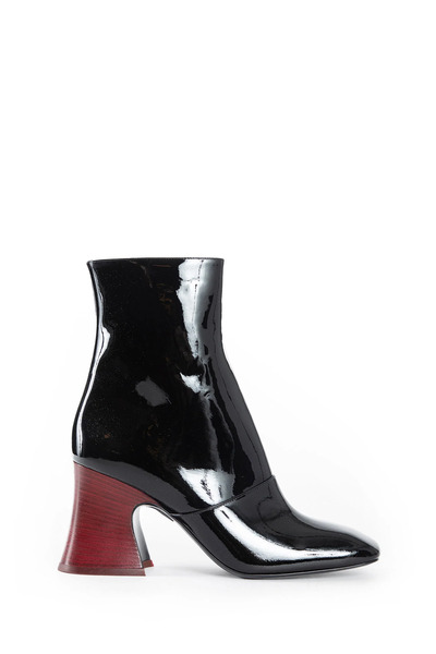  Janis Ankle Boots 