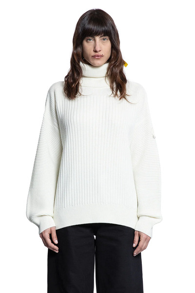  Willow Smith Collaboration Turtleneck Sweater 