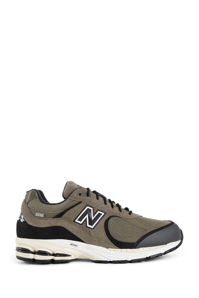  2002 Waterproof Sneakers 