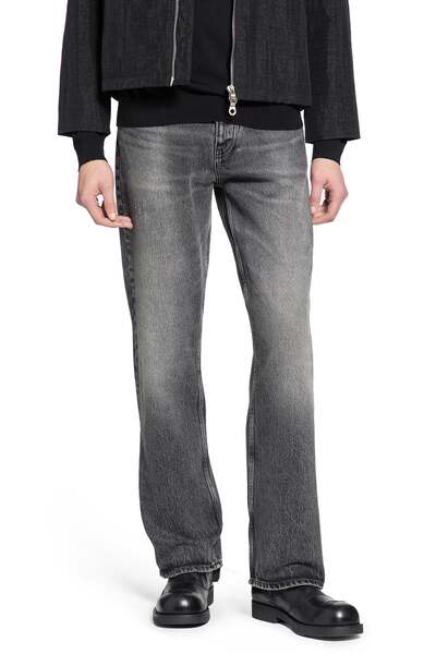  Loose Jeans 