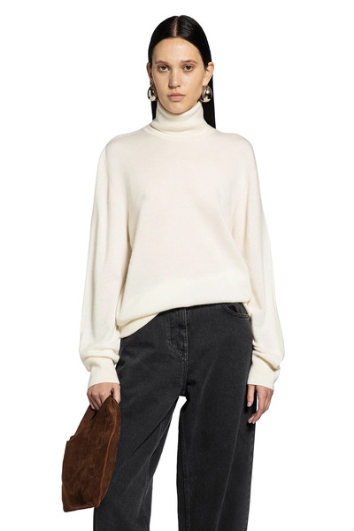 Lizzy Turtleneck In Cashmere 