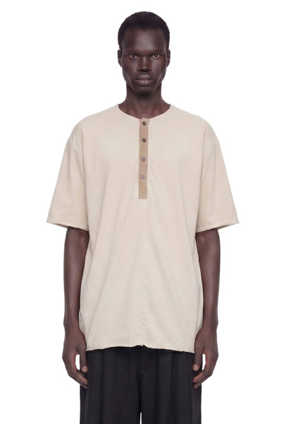  Henley Neck Gathered T-shirt 