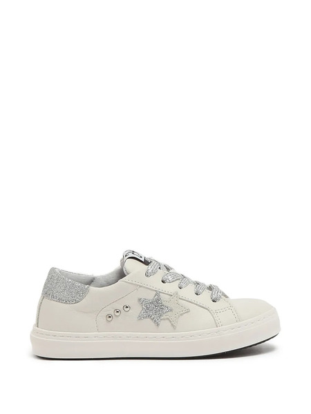  2 Star Kids Star-appliqué Sneakers - White 