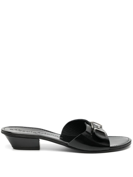  About Arianne Nua Sandals - Black 