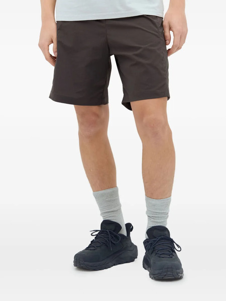  Affxwrks Logo-print Shorts - Brown 