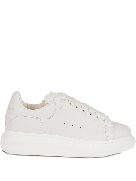  Alexander Mcqueen Oversized Leather Platform Sneakers - Neutrals 