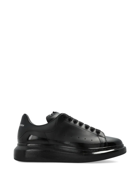  Alexander Mcqueen Oversized Leather Sneakers - Black 