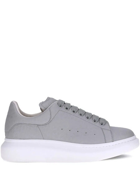  Alexander Mcqueen Oversized Logo-print Sneakers - Grey 