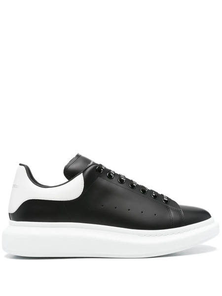  Alexander Mcqueen Oversized Sneakers - Black 