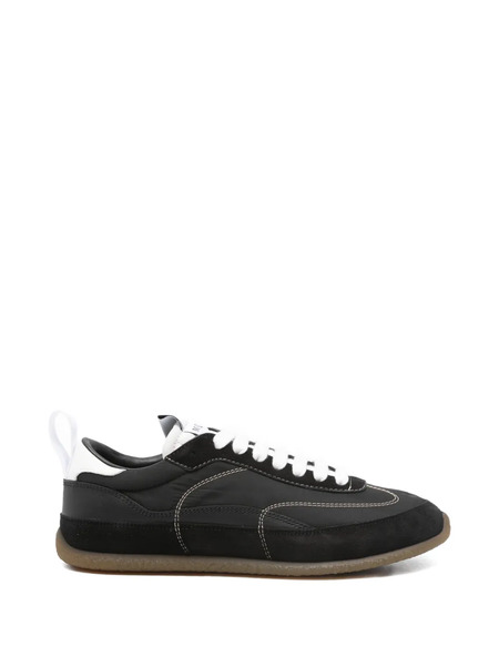  Alexander Mcqueen Panelled Top-stitched Sneakers - Black 