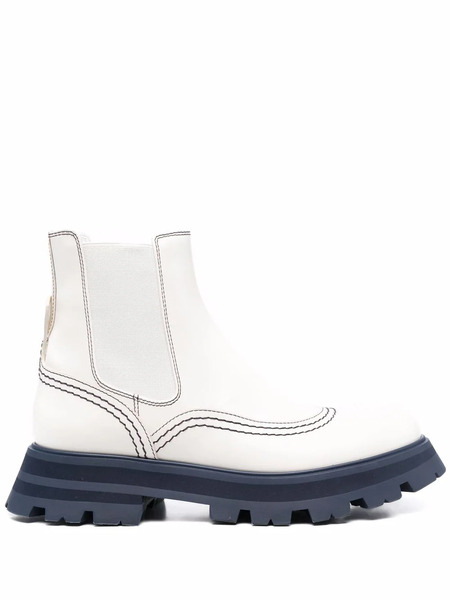  Alexander Mcqueen Wander Chelsea Boots - White 