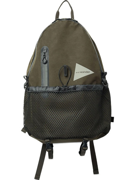  And Wander Triangular-logo Backpack - Green 