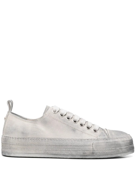  Ann Demeulemeester Distressed-finish Sneakers - Grey 