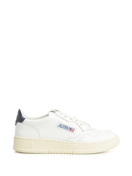  Autry Medalist Low Leather Sneakers - White 
