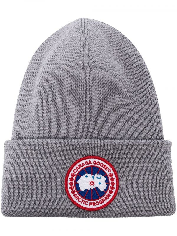  Canada Goose Arctic Disc Ribbed-knit Beanie - Grey 