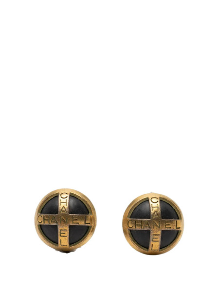  Chanel Pre-owned 1994 Gold Plated And Acrylic Logo Round Button Clip On Earrings Costume Earrings - Black 