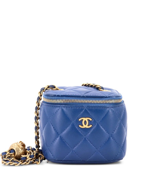  Chanel Pre-owned Pearl Crush Vanity Case With Chain Quilted Lambskin Mini Clutch Bag - Blue 
