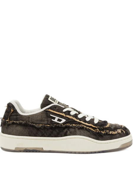  Diesel S-tracker-d Low Sneakers - Black 