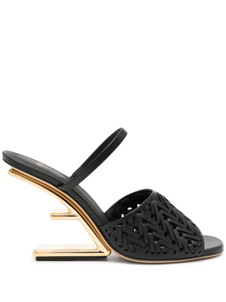  Fendi Fendi First 95mm Leather Sandals - Black 