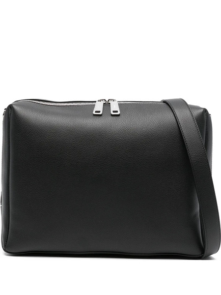  Fendi Large Lui Palladium-logo Zip Shoulder Bag - Black 