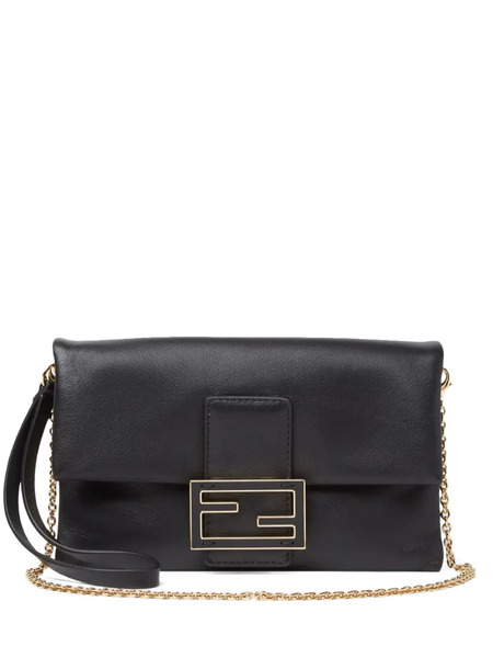  Fendi Mamma Baguette Leather Clucth Bag - Black 