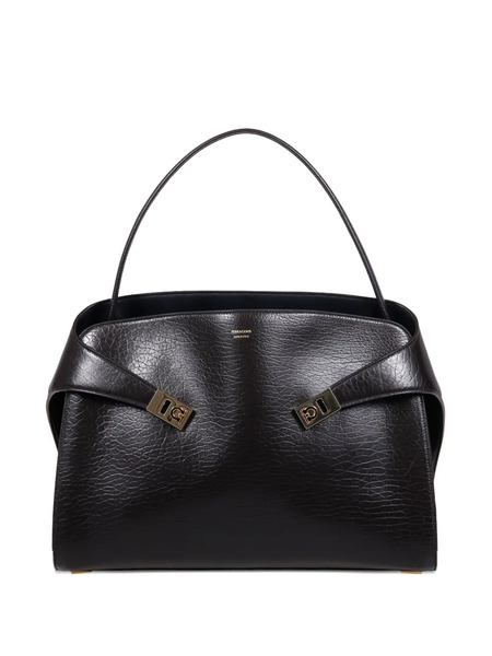  Ferragamo Buckled Leather Shoulder Bag - Brown 
