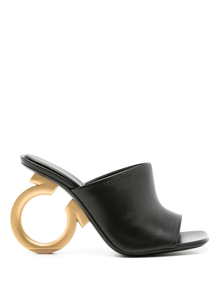  Ferragamo Elina Leather Sandals - Black 