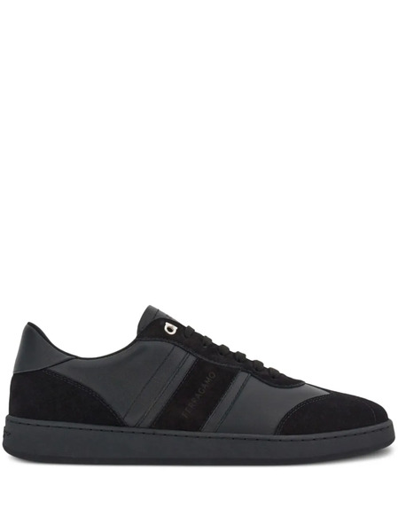  Ferragamo Logo-debossed Low-top Sneakers - Black 