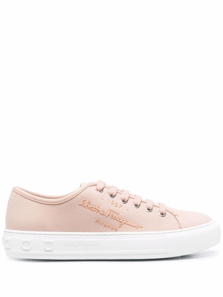  Ferragamo Logo-embossed Low-top Sneakers - Pink 