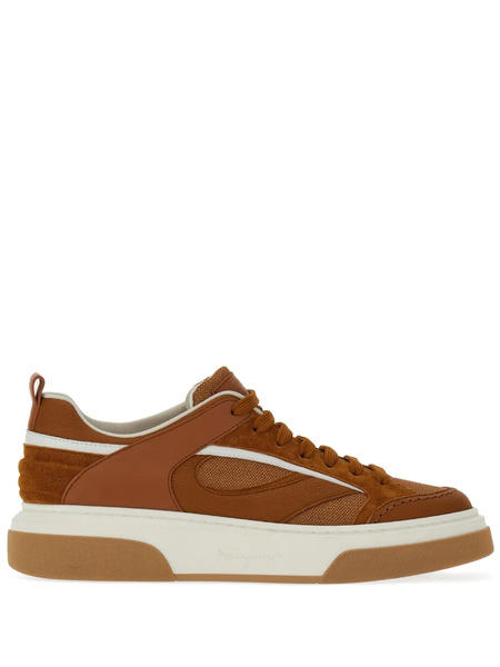  Ferragamo Quilted Panelled-design Sneakers - Brown 