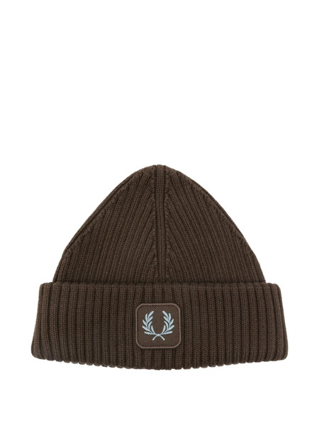  Fred Perry Ribbed Logo-patch Beanie Hat - Brown 