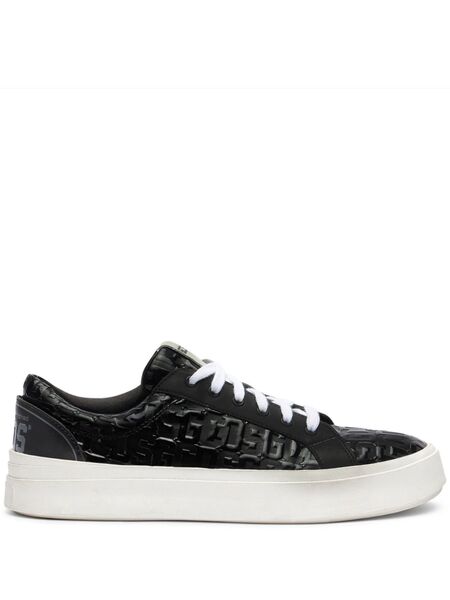  Gcds Patent-monogram Sneakers - Black 