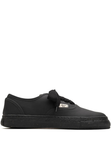  General Scale. Kiefer Low-top Sneakers - Black 