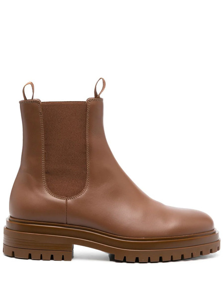  Gianvito Rossi Round Toe Ankle Boots - Brown 