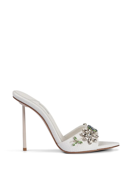  Le Silla Prairie Floral Sandals - White 