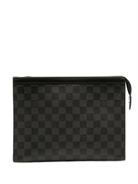  Louis Vuitton Pre-owned 2020 Damier Graphite Pochette Voyage Mm Clutch Bag - Black 