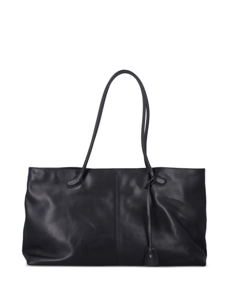  Low Classic Haricot Shoulder Bag - Black 