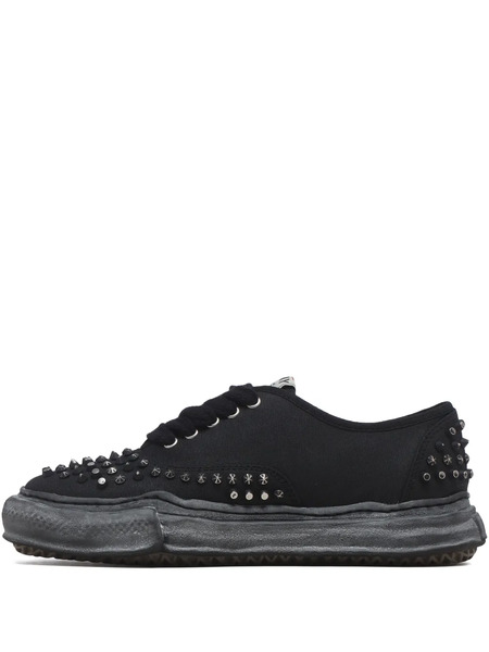  Maison Mihara Yasuhiro Baker Og Studded Sneakers - Black 