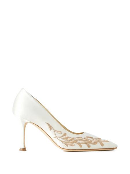  Manolo Blahnik Rabata Embroidered Pointed-toe Pumps - White 