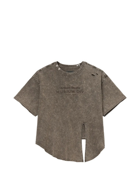  Musium Div. Distressed Split-back T-shirt - Brown 