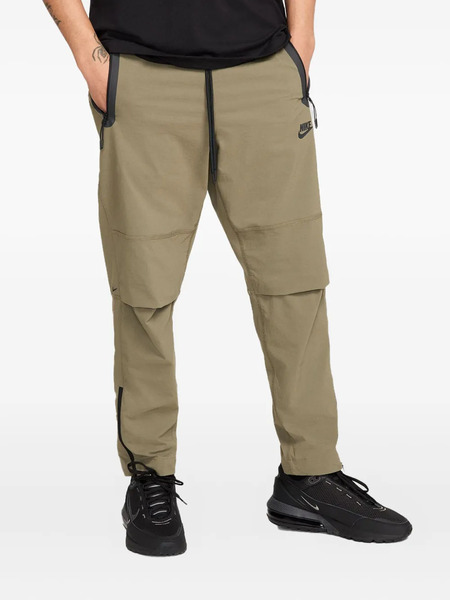  Nike Tech Woven Track Pants - Green 