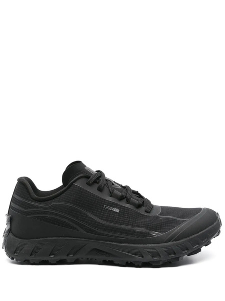  Norda 002 Sneakers - Black 