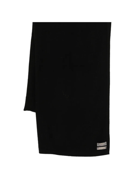  N.peal Lightweight Shawl - Black 