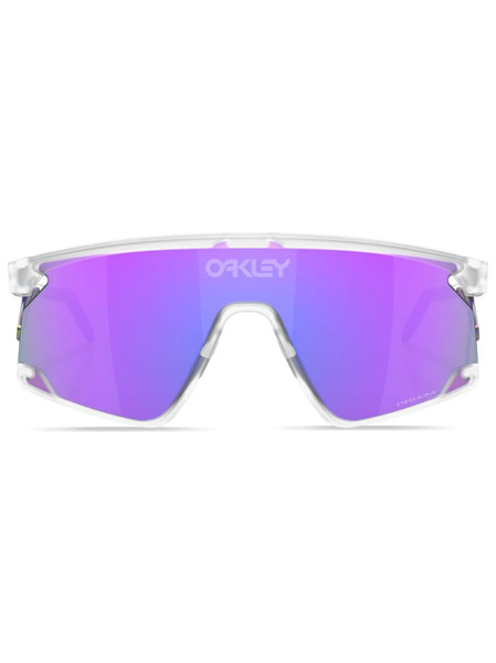  Oakley Bxtr Oversized-frame Sunglasses - White 