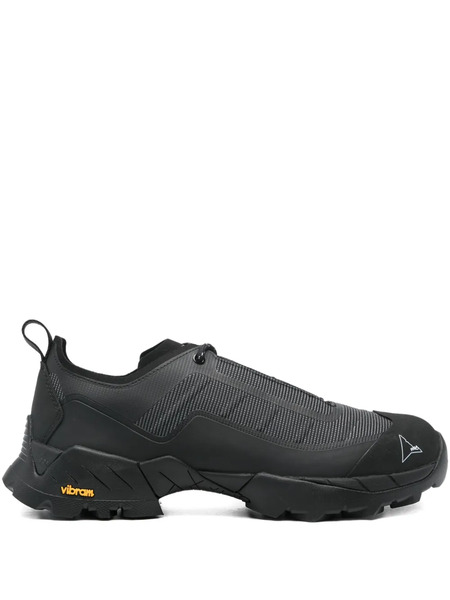  Roa Textured Low-top Sneakers - Black 