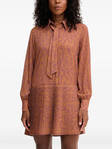  Silvian Heach Pleated Mini Dress - Brown 