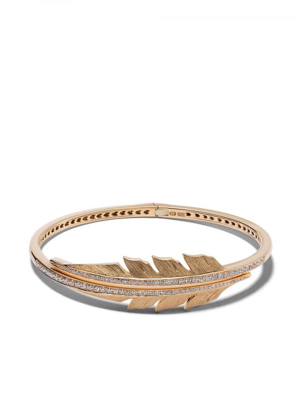  Stephen Webster 18kt Yellow Gold Magnipheasant Pavé Diamond Open Feather Bangle 