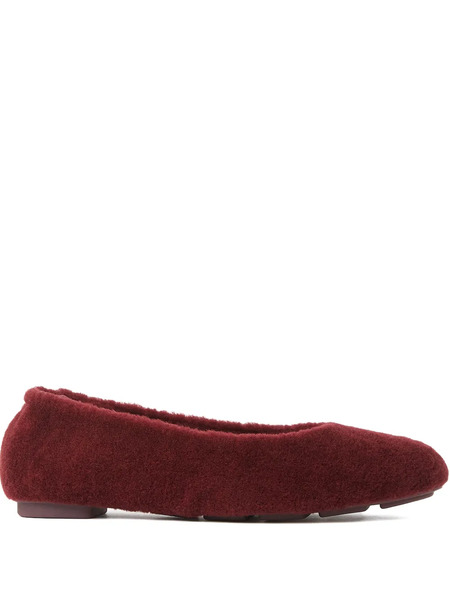  Stuart Weitzman Pirouette Super Chill Shearling Flat - Red 